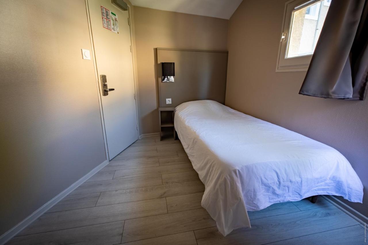 Hotel De La Gare Châteauroux エクステリア 写真