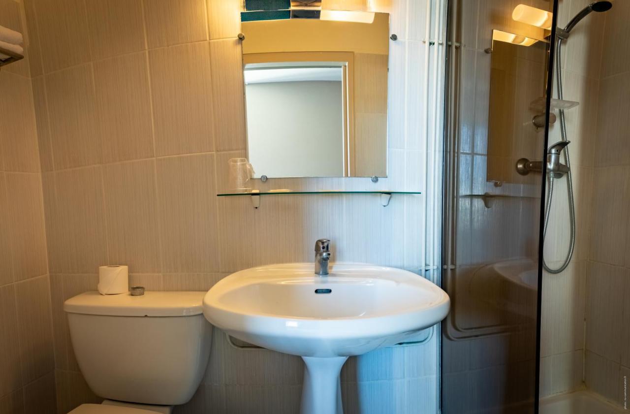 Hotel De La Gare Châteauroux エクステリア 写真