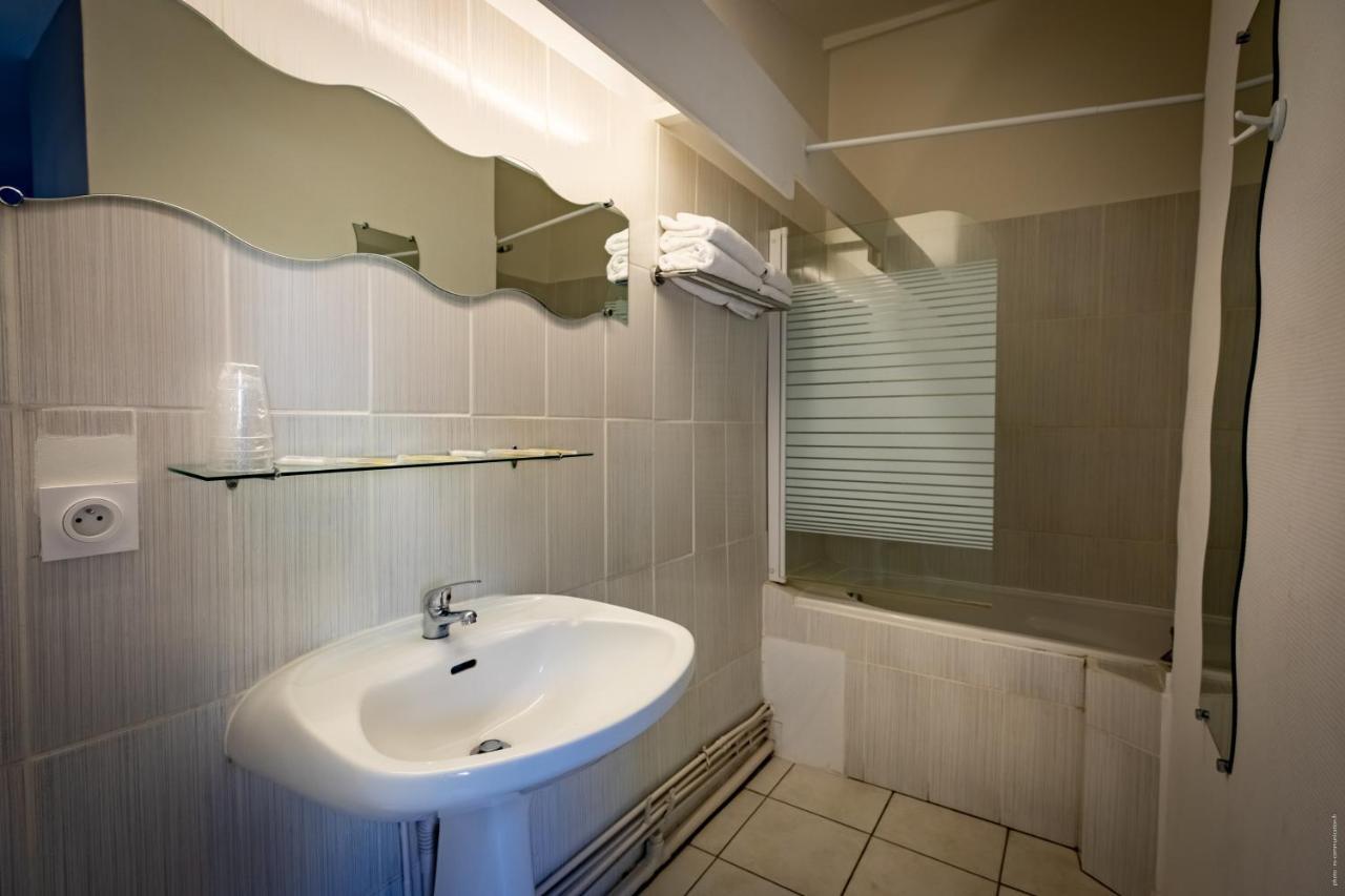 Hotel De La Gare Châteauroux エクステリア 写真